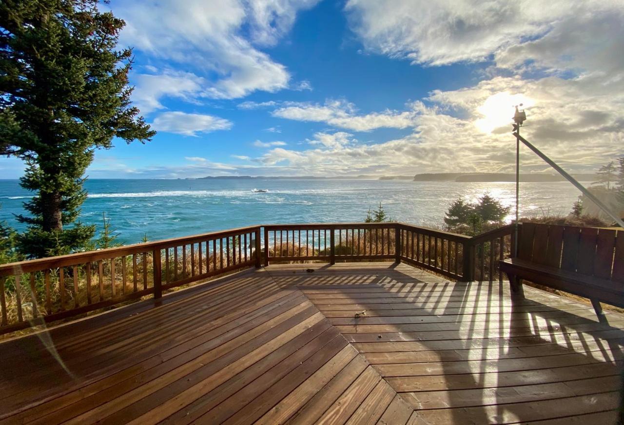 Goldilocks Bed & Breakfast Кодиак Экстерьер фото