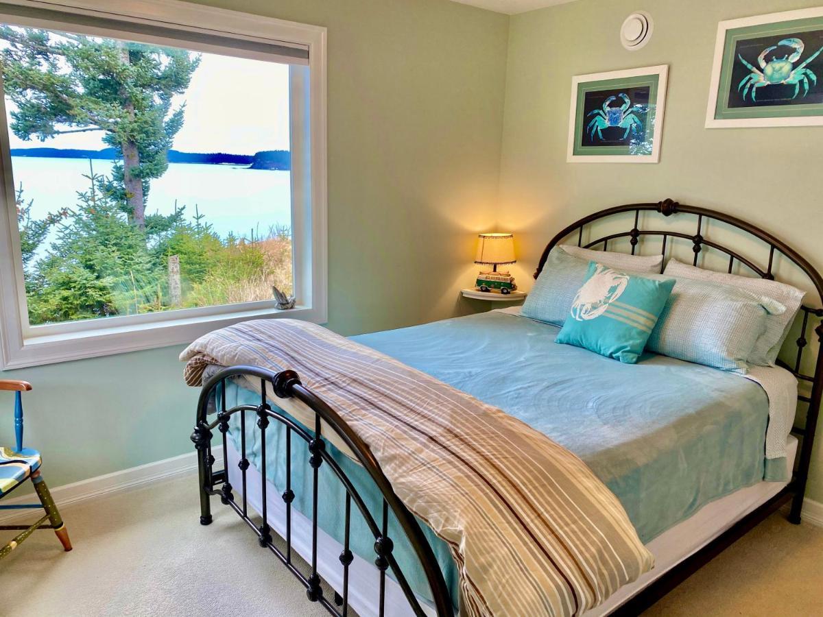 Goldilocks Bed & Breakfast Кодиак Экстерьер фото